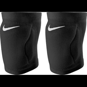 Nike Streak Volleyball Knee Pad (UNISEX)